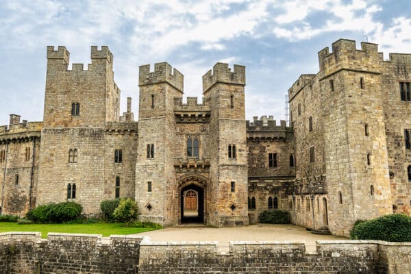 behind the scenes tour of raby castle
